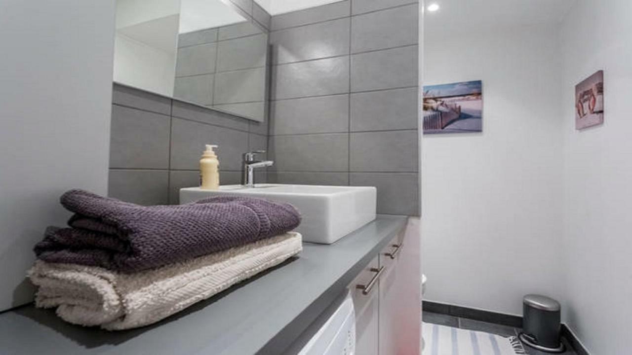 Appart Cozy / Quartier St Pierre Bordeaux Buitenkant foto